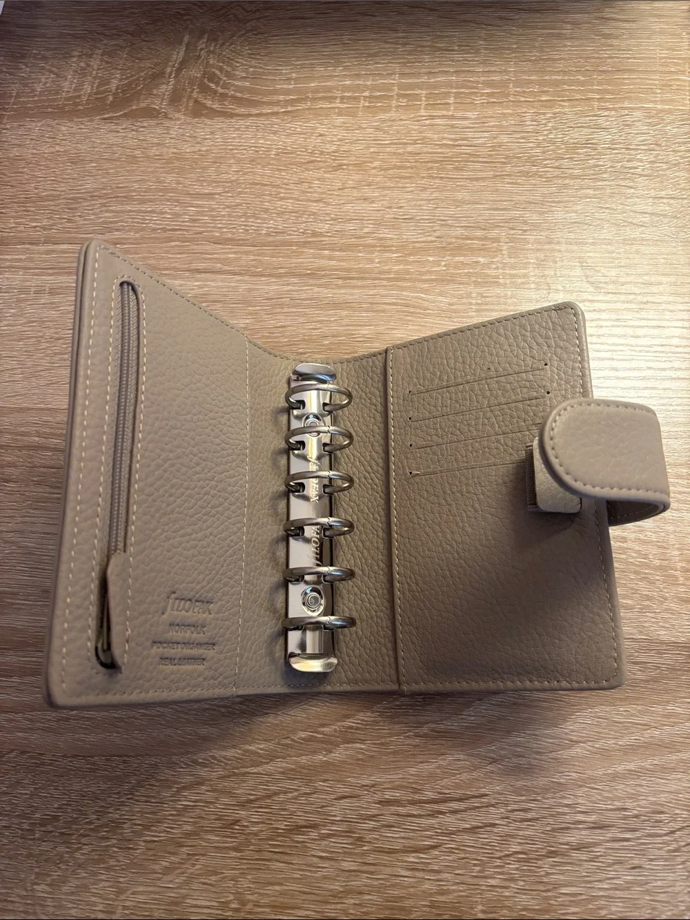 Filofax Norfolk Pocket Rings Leather Organizer NEW Taupe Leather